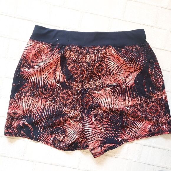 FREE 2 Sport Shorts M/L - Picture 3 of 9